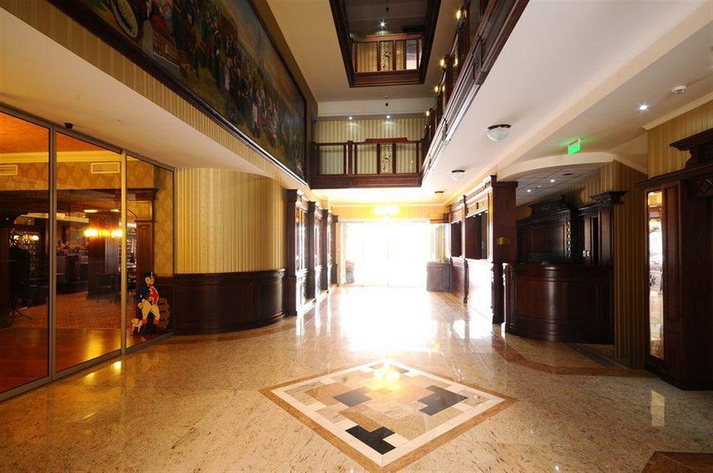 Hotel Дебрецен Екстериор снимка